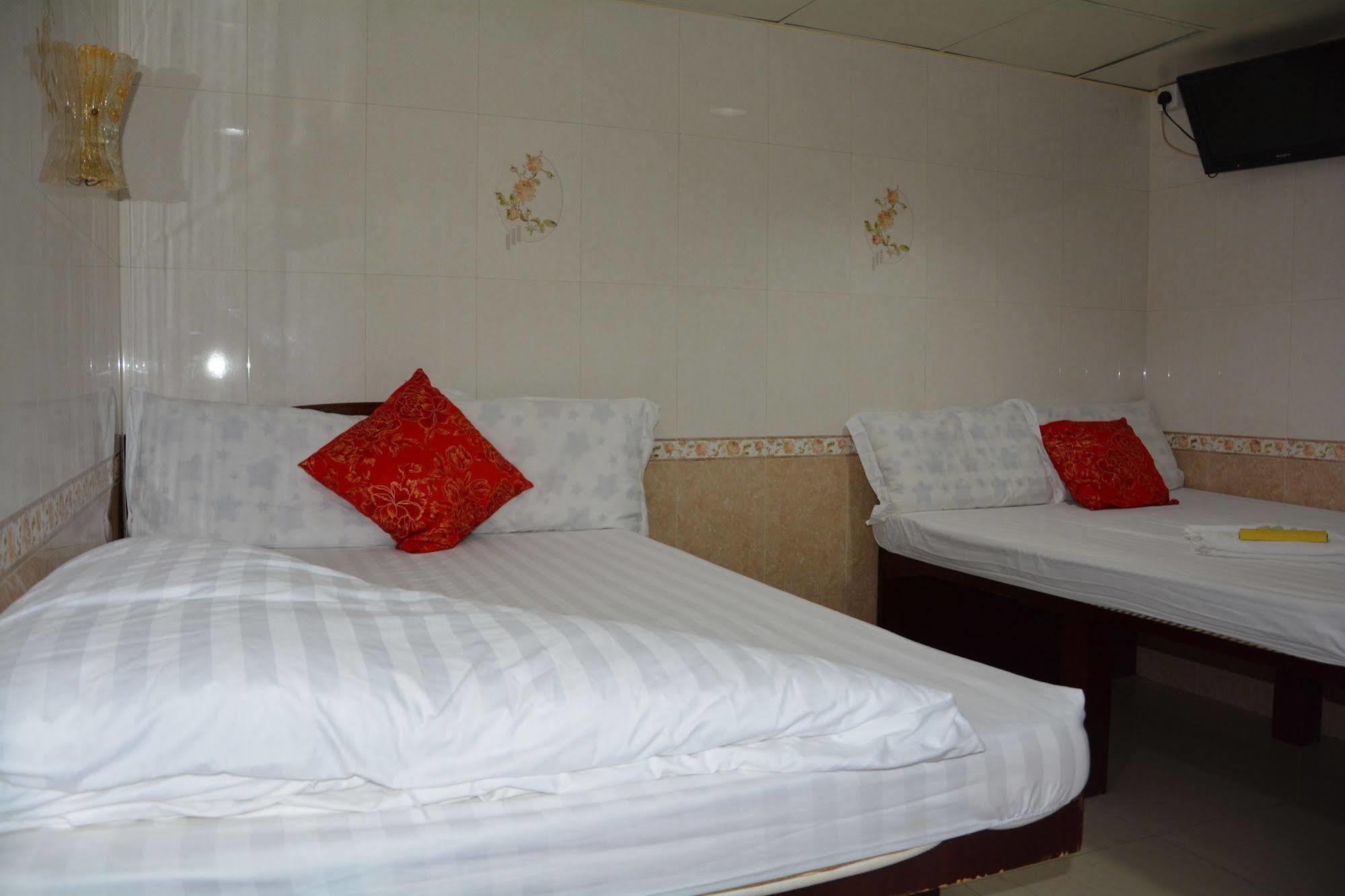 Everest Base Camp Hostel Гонконг Екстер'єр фото